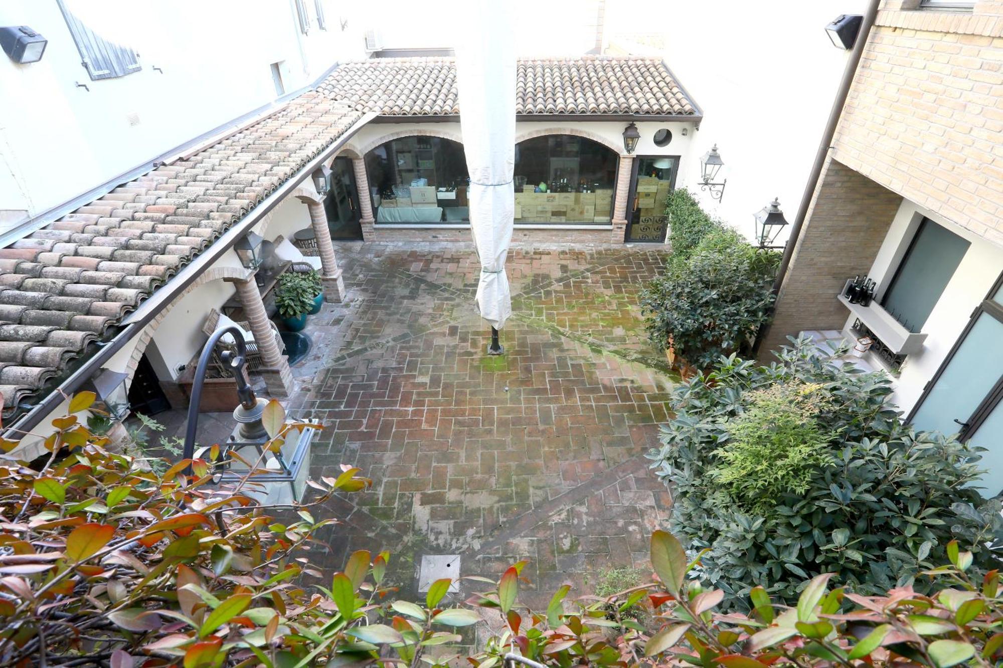 Locanda Stella D'Oro Soragna Exterior foto